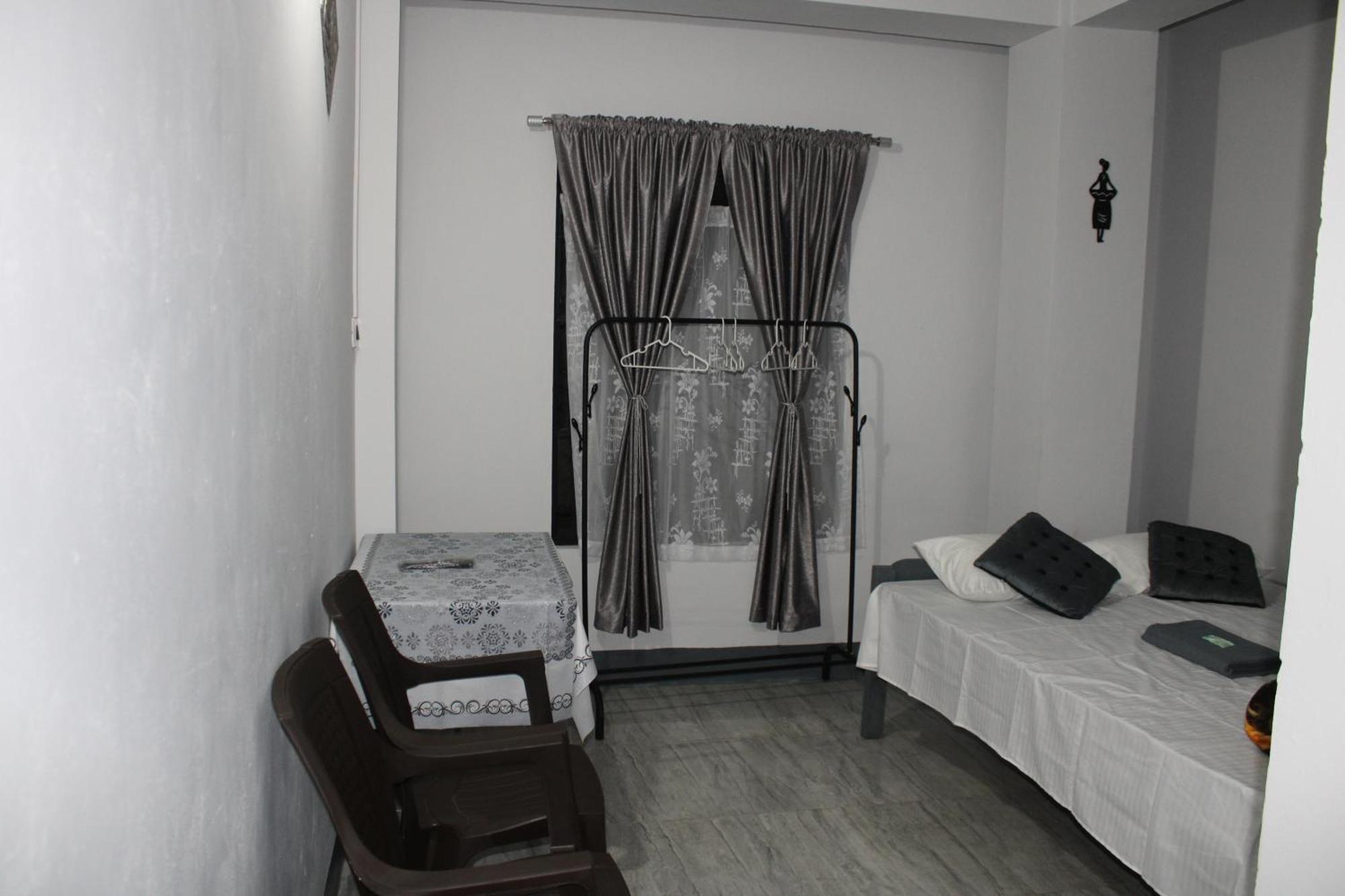 Halabella Homestay ชิลลอง ภายนอก รูปภาพ